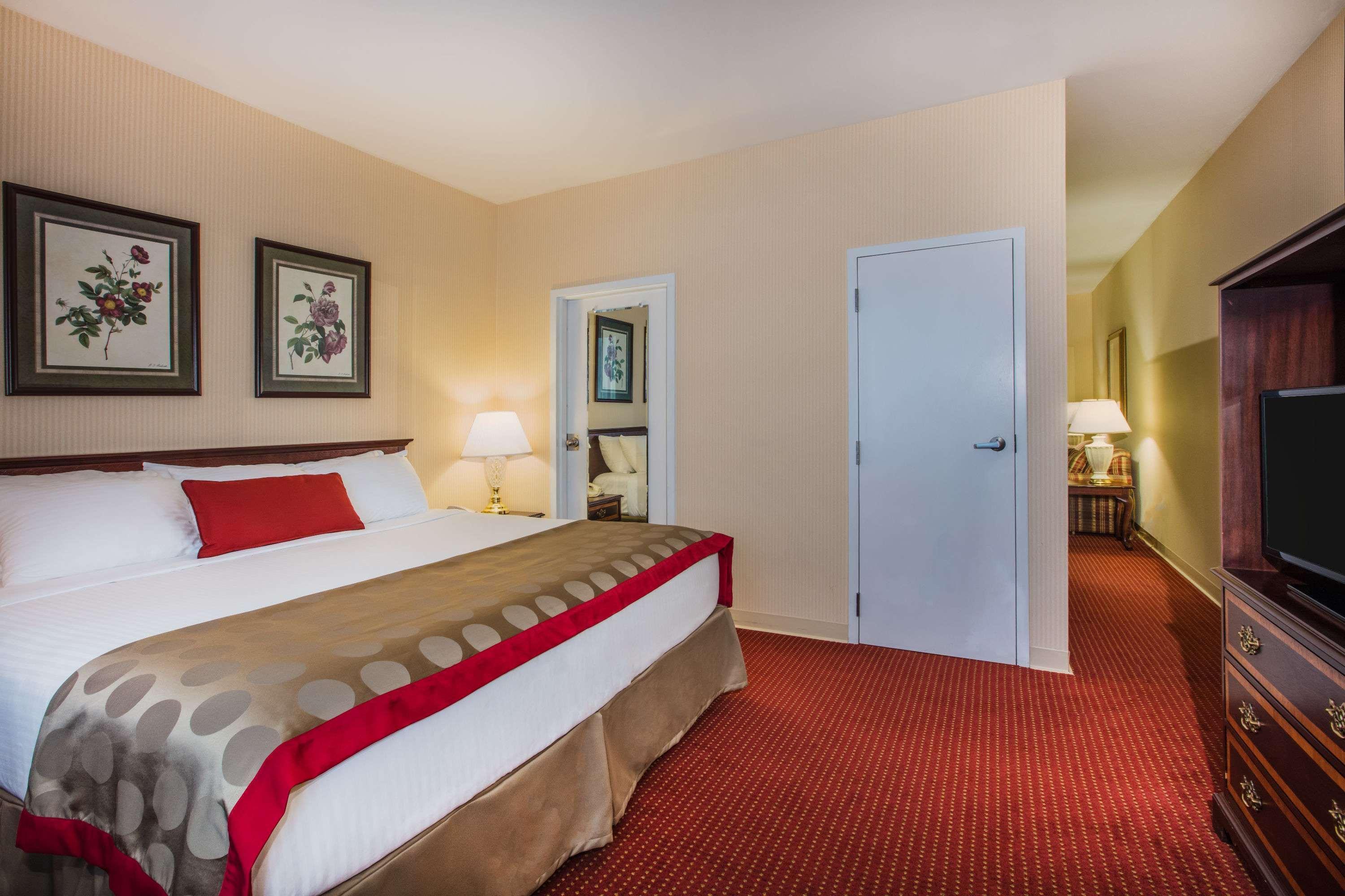Ramada By Wyndham Ligonier Hotel Exterior photo
